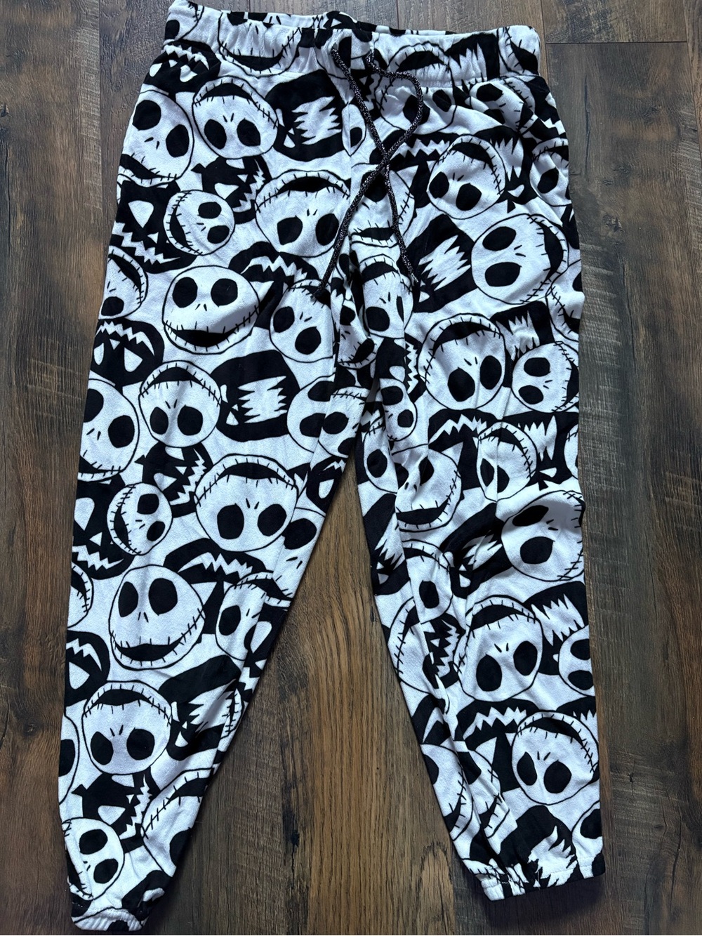 Disney Black & White Skull-Print Pajama Joggers